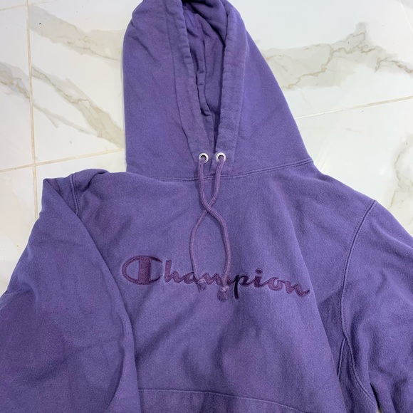 Purple champion hoodie - Picture 2 of 2